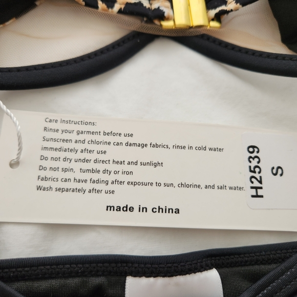 Two-piece bikini Size S - Picture 14 of 16